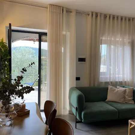 Chiara - Relax Con Vista Sulla Cascata Delle Marmore Torre Orsina