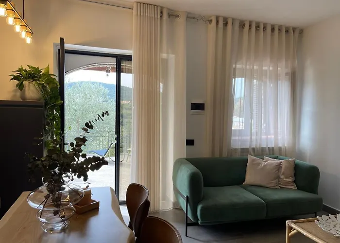 Chiara - Relax Con Vista Sulla Cascata Delle Marmore Torre Orsina