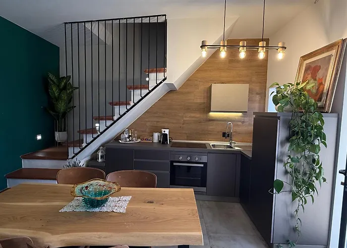 Chiara Casa vacanze Torre Orsina